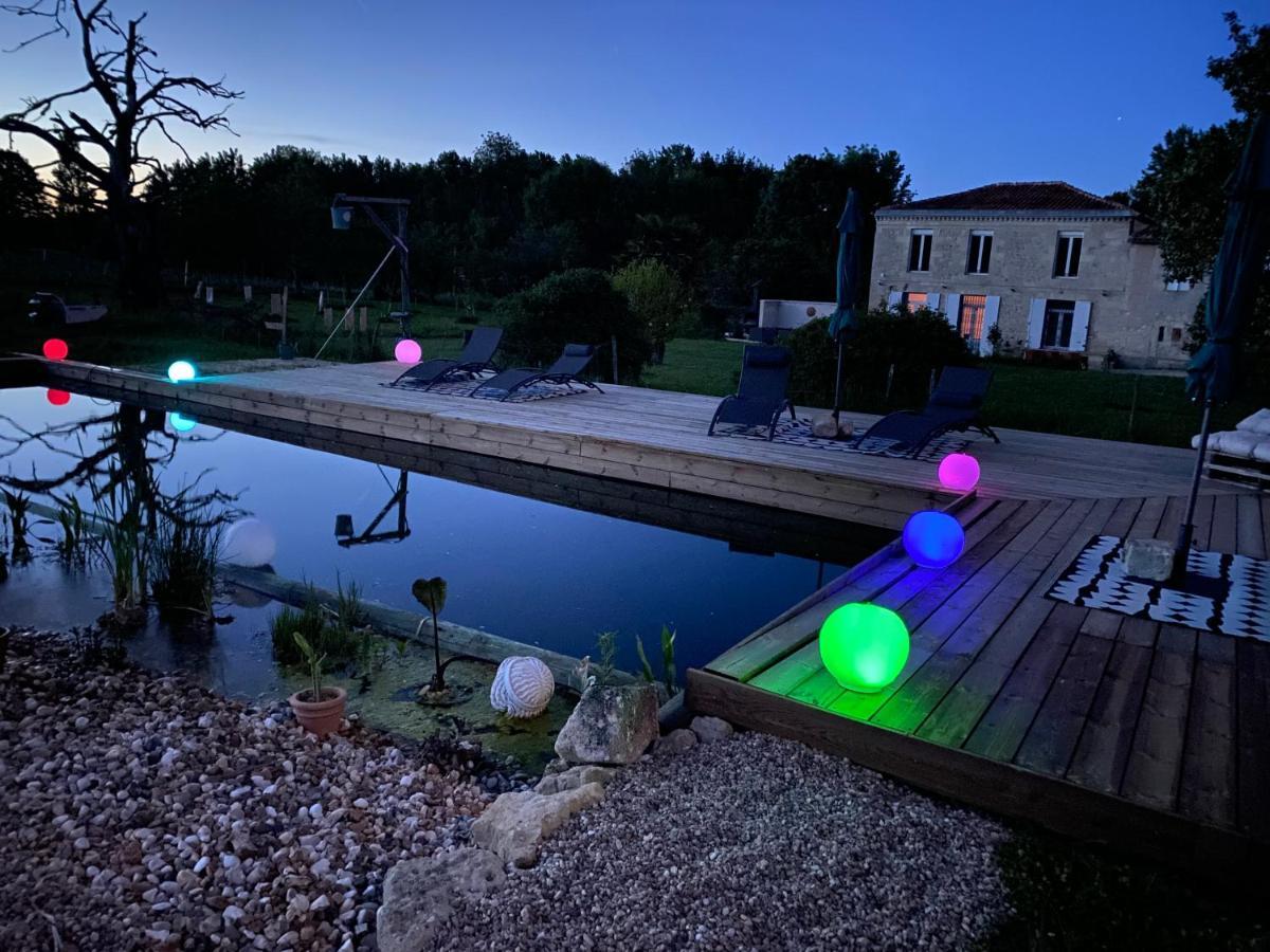Suite Campagnarde Pres Bordeaux, Vue Sur Les Vignes Au Chateau Camponac Bourg-sur-Gironde Esterno foto